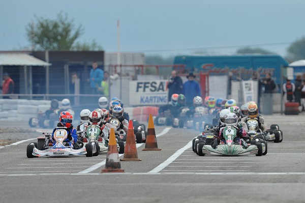 dpart fminines salon de provence 2012